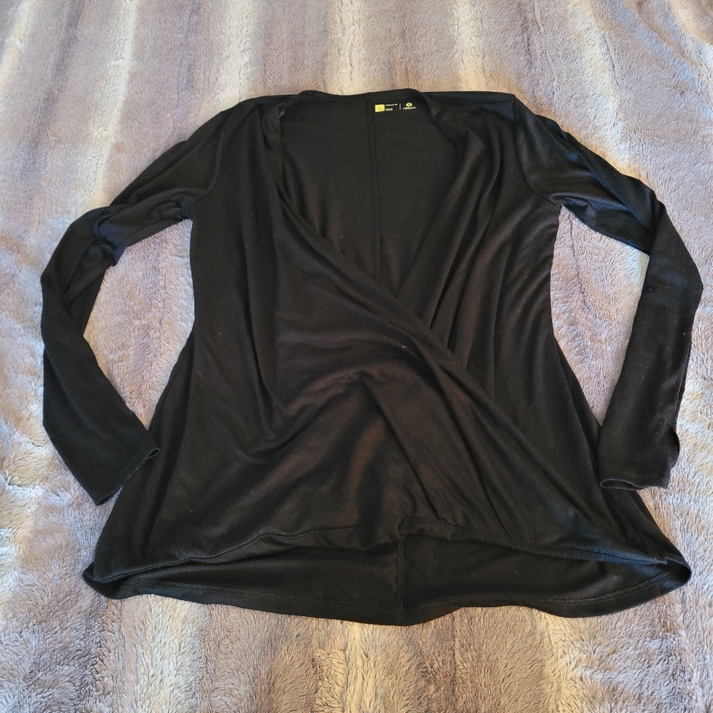 Xersion surplus style Yoga shirt size L